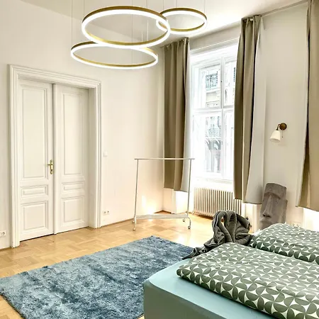 Opera Vienna Apartment 145 M2 Esterno foto