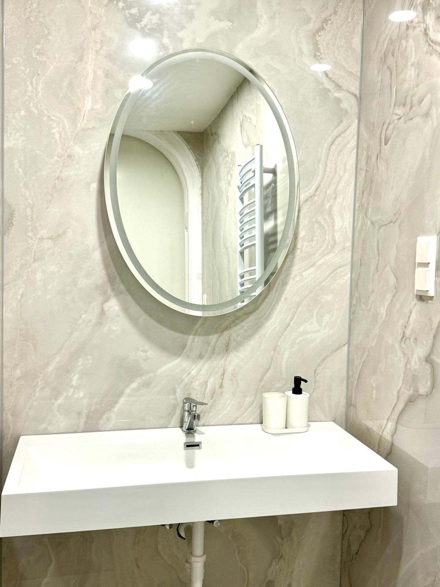 Opera 145 M2 Wien