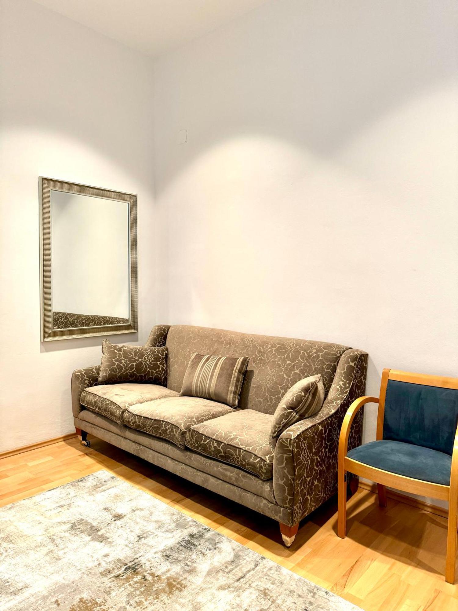 Opera 145 M2 Apartament